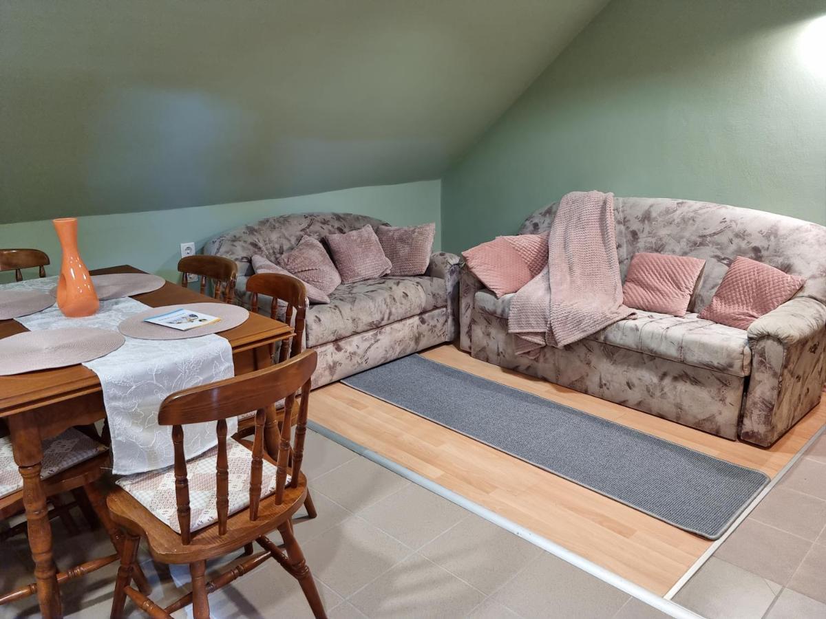 Belvarosi Pihenohaz Bekescsaba Exteriör bild